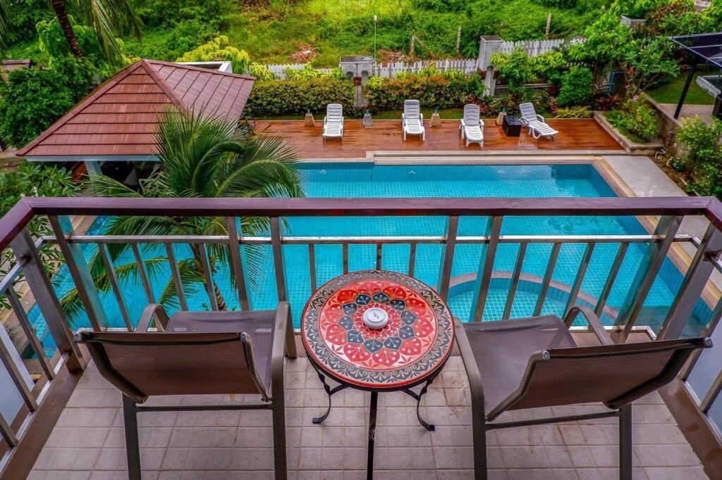 Dipantai Boutique Beach Resort Patong Eksteriør bilde