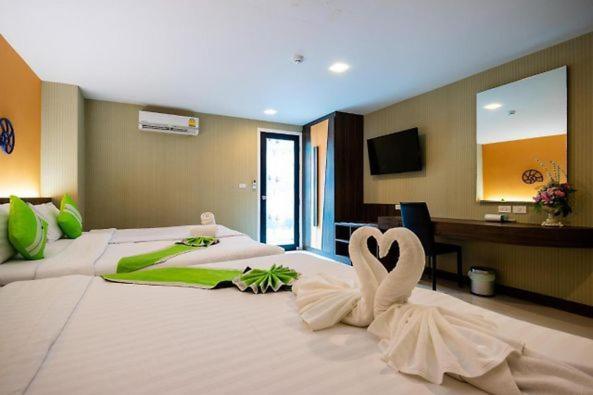 Dipantai Boutique Beach Resort Patong Eksteriør bilde