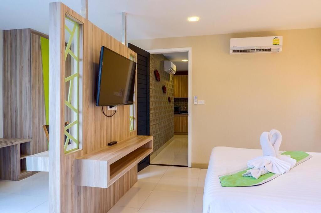 Dipantai Boutique Beach Resort Patong Eksteriør bilde