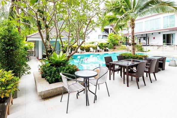 Dipantai Boutique Beach Resort Patong Eksteriør bilde