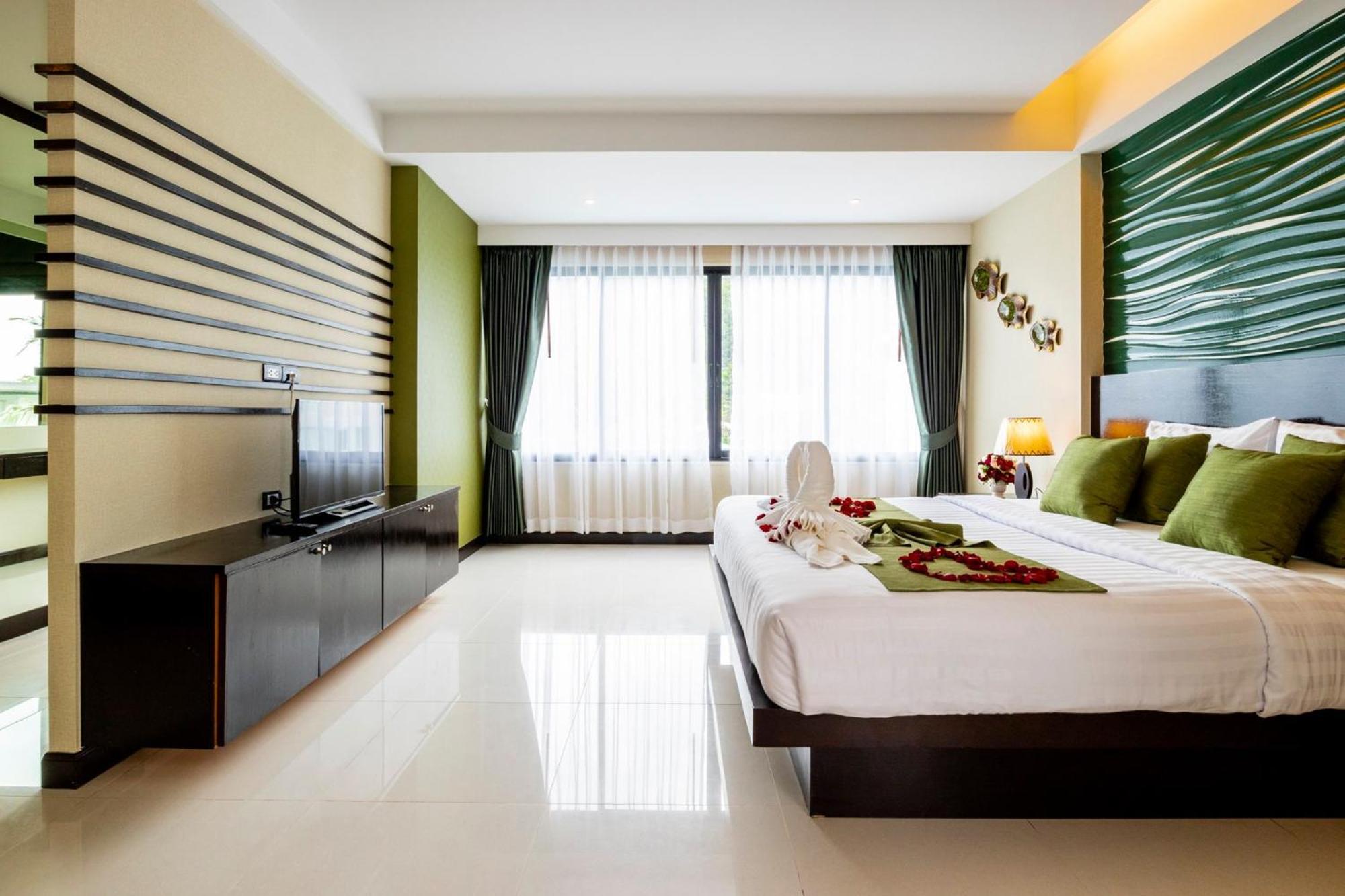 Dipantai Boutique Beach Resort Patong Eksteriør bilde